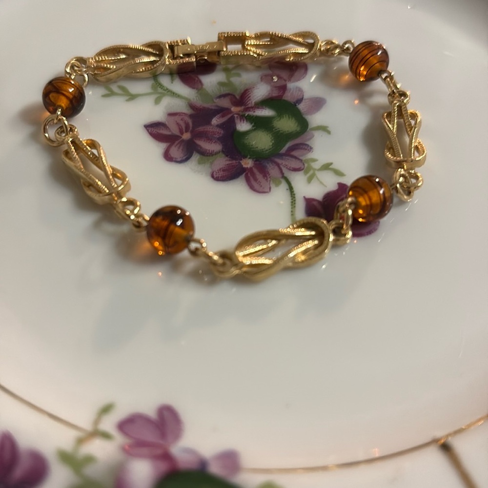 Avon Elegant Gold and Brown Bracelet